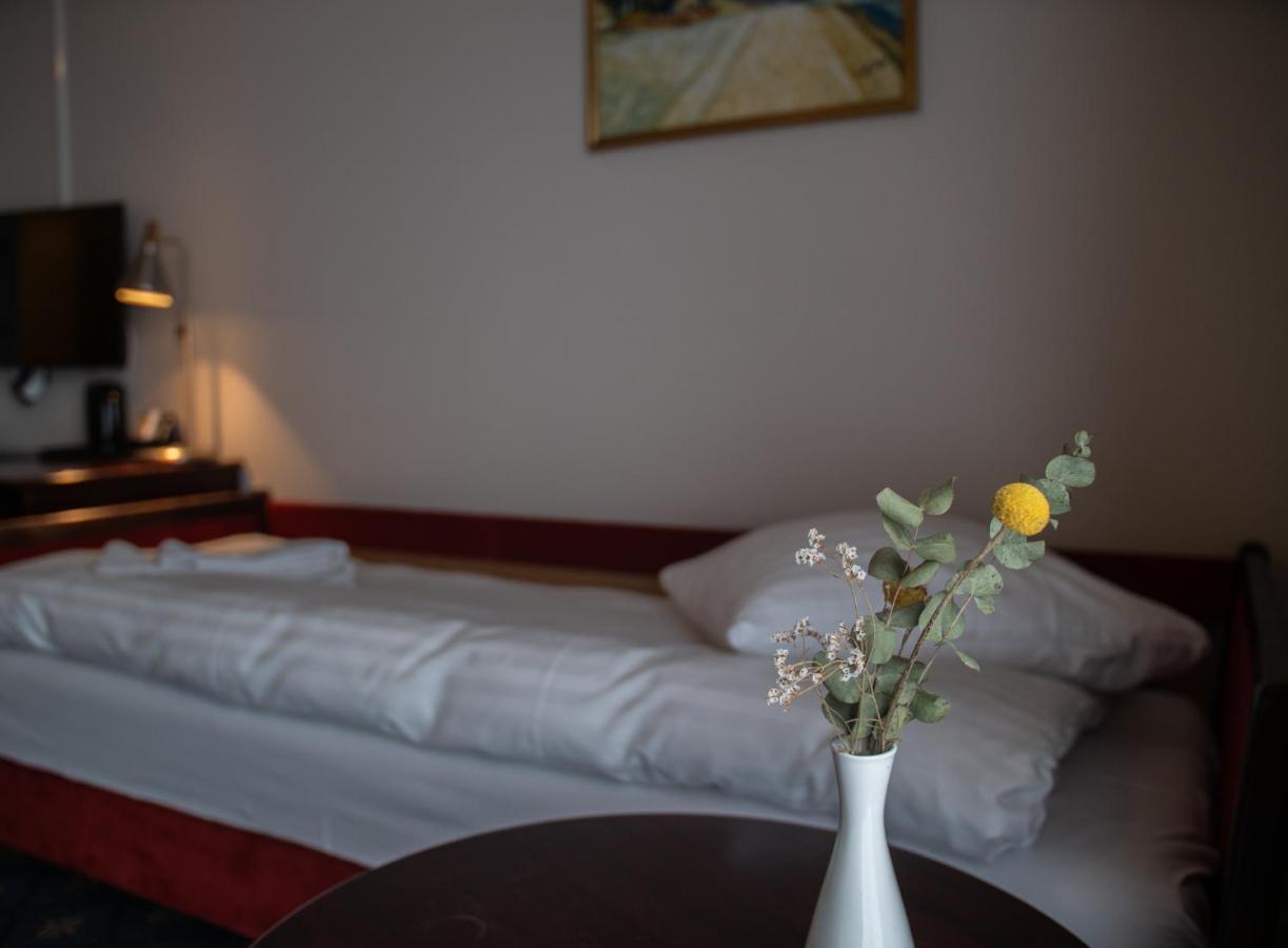 Hotel Sogarden Brorup Екстер'єр фото