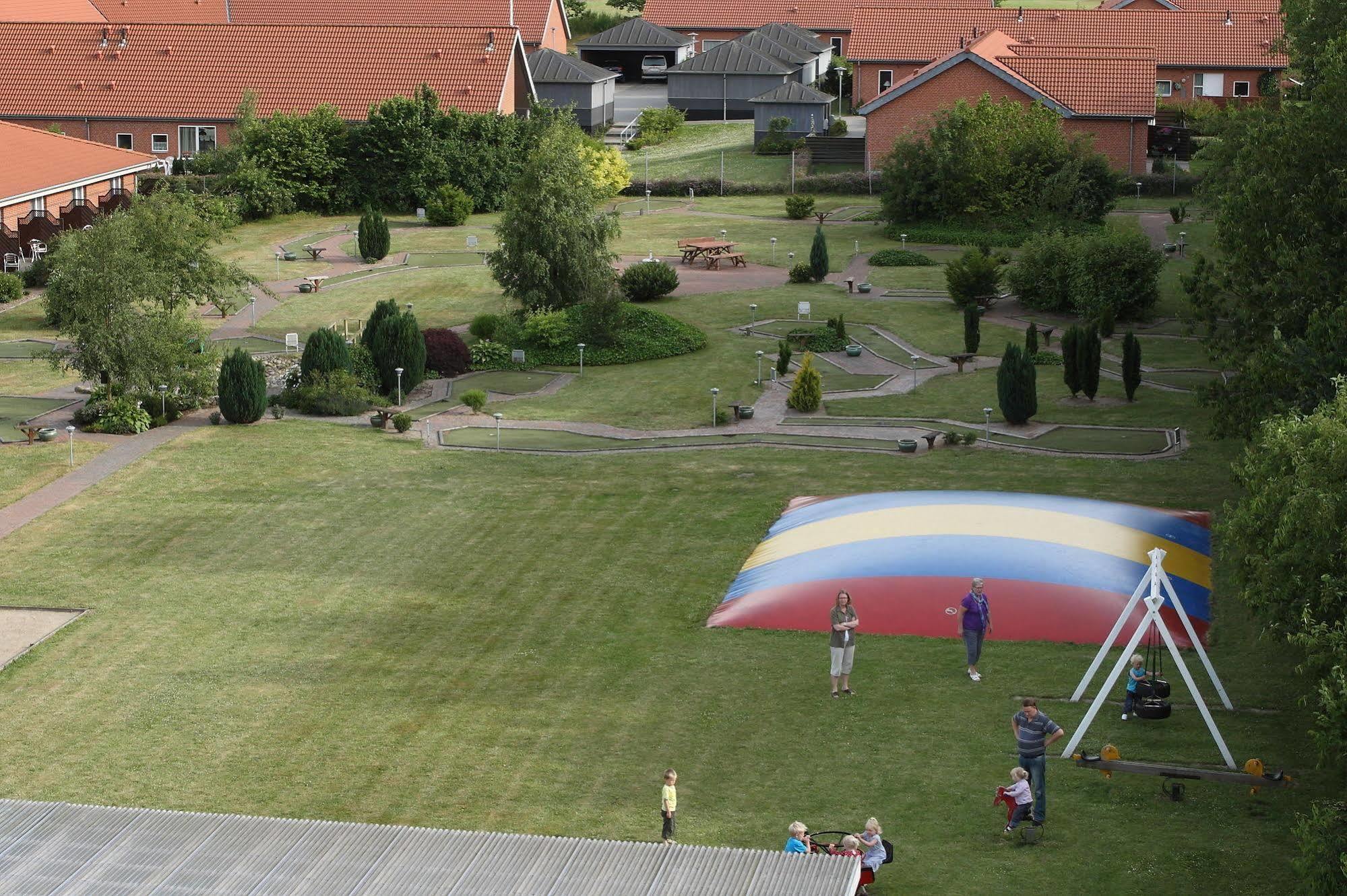 Hotel Sogarden Brorup Екстер'єр фото